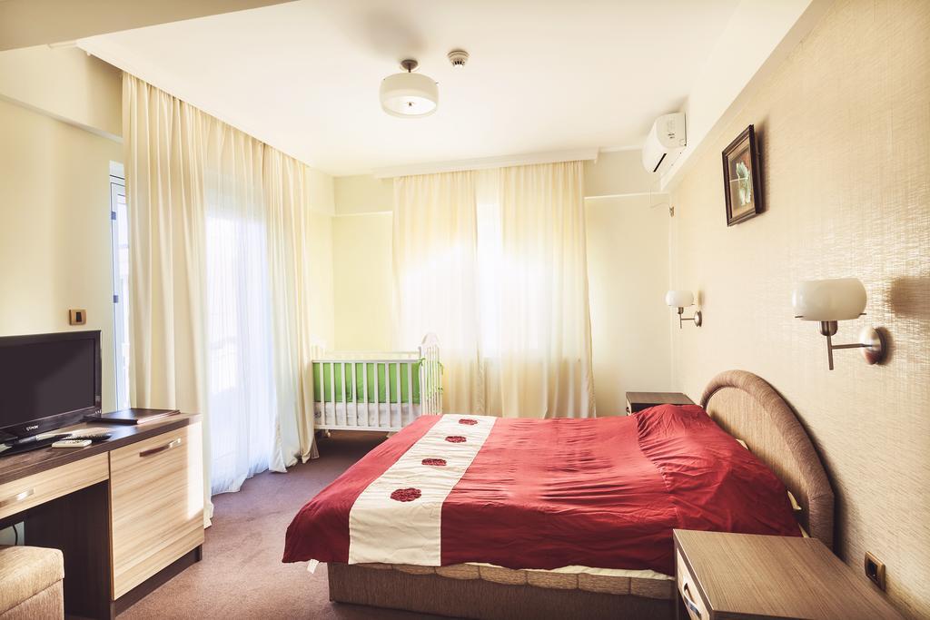 Hotel Kole Čačak Habitación foto